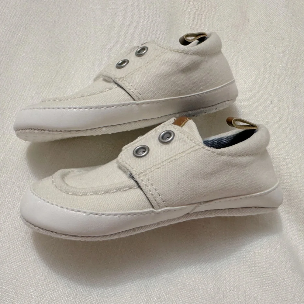 Old Navy | Slip on Sperry like style Baby Shoe | 18-24 month